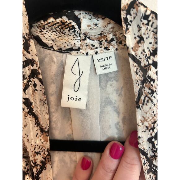 Joie Snake Print Tie Neck Balloon Sleeve Button Up Blouse Size XS 0-2 - Picture 3 of 6
